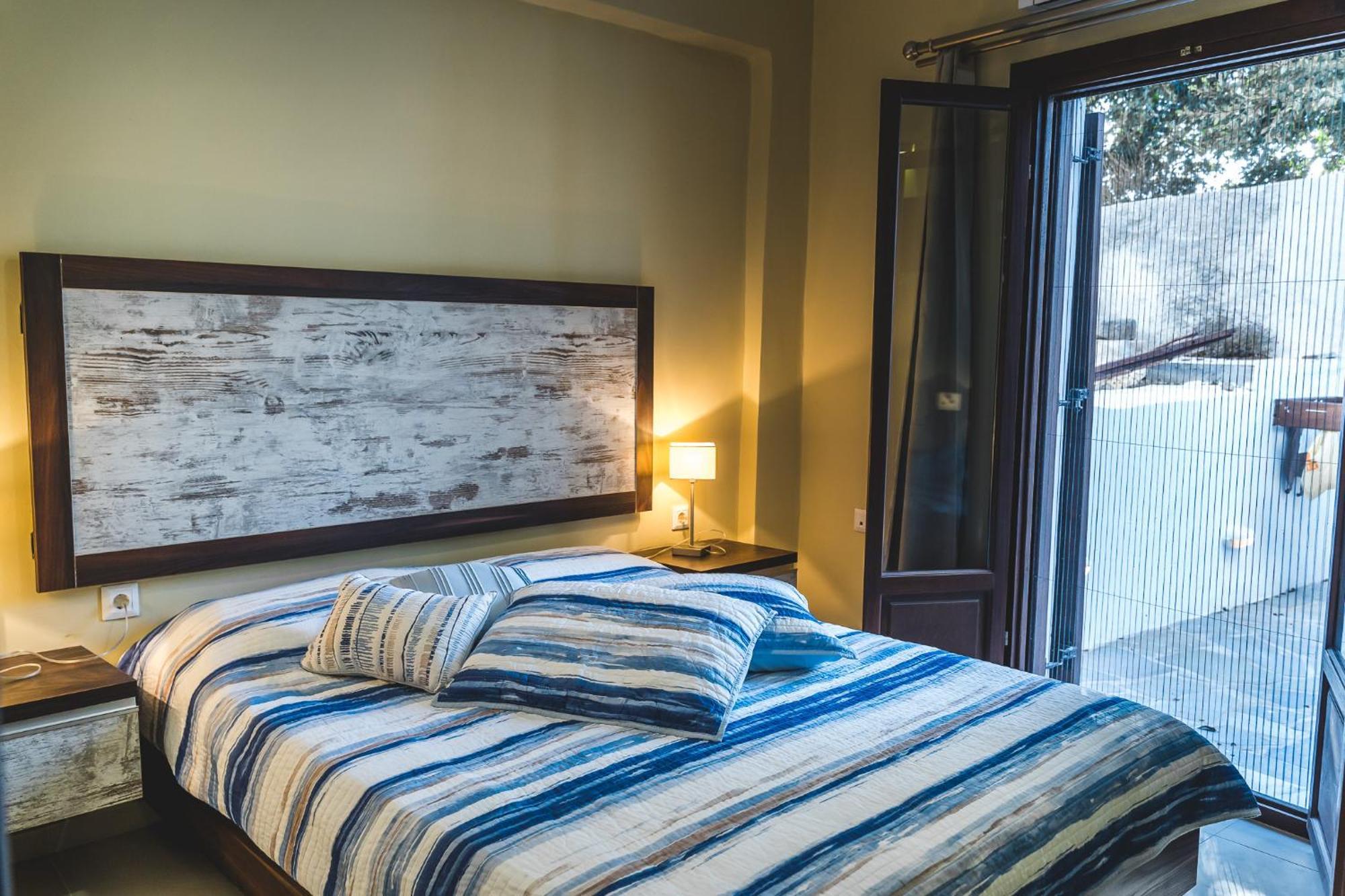 Theoxenia Kasos Luxury Apartments Panagia  Buitenkant foto
