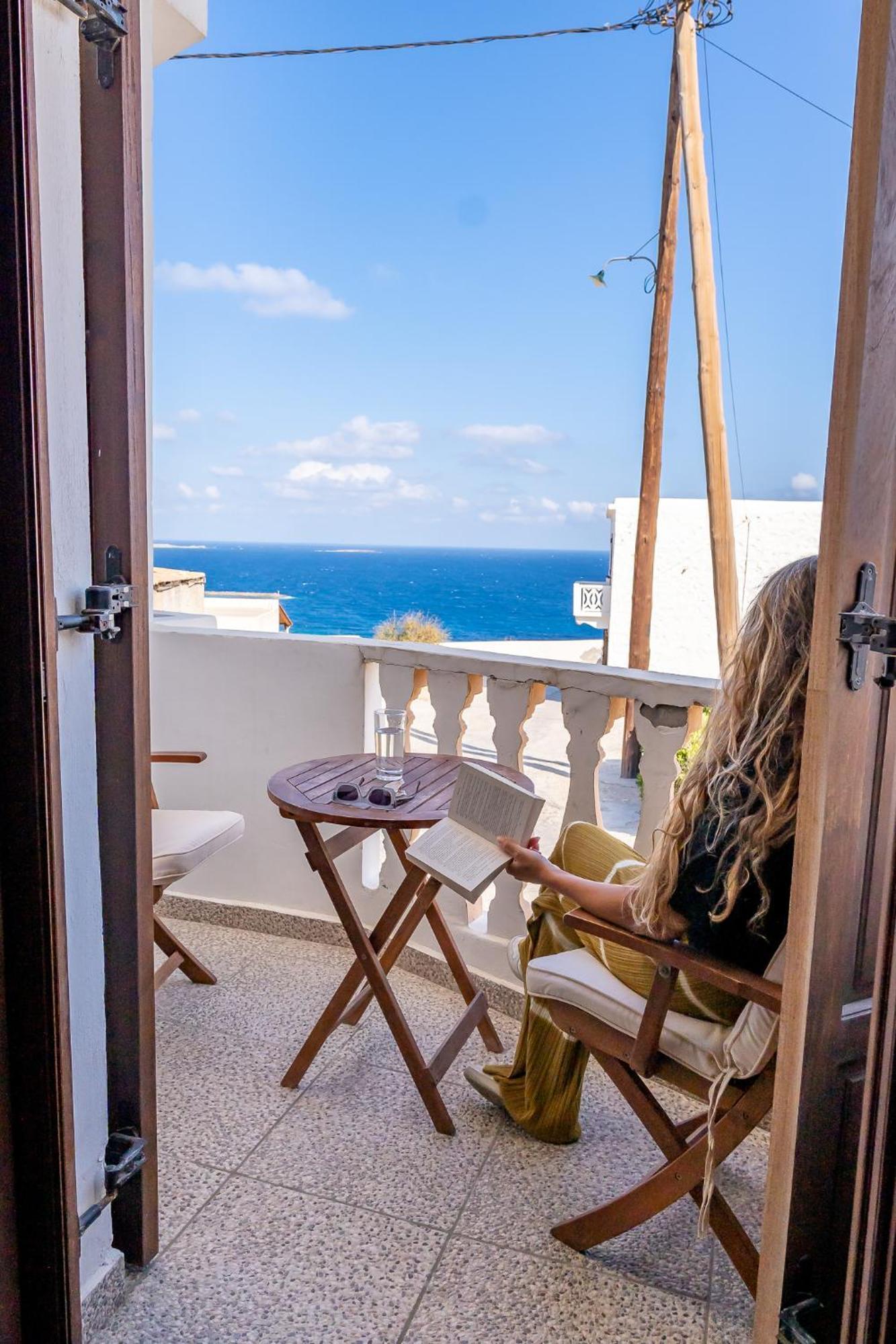 Theoxenia Kasos Luxury Apartments Panagia  Buitenkant foto